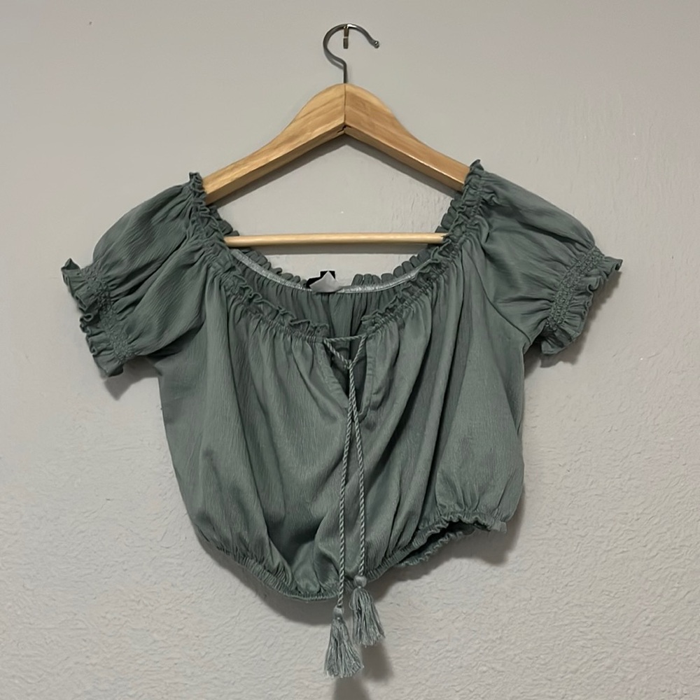 H&M WOMEN TOPS SIZE M